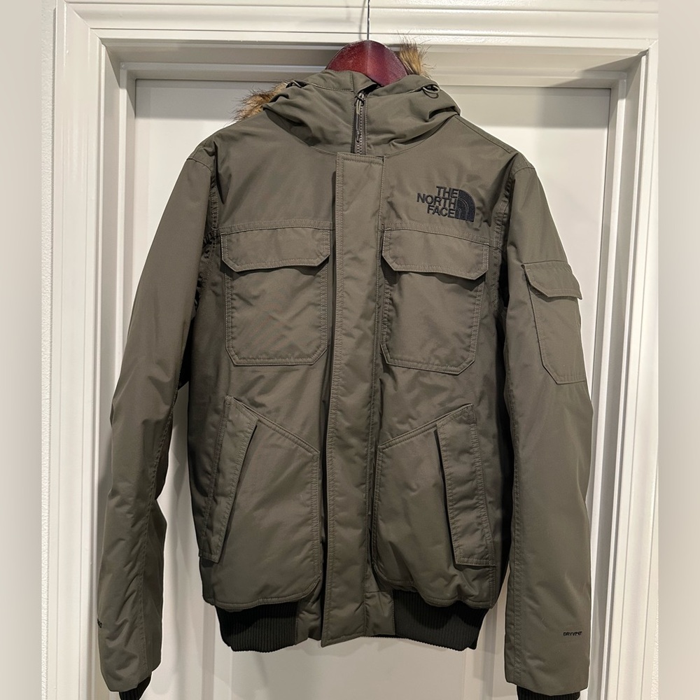 Men’s The North Face Jacket size XS